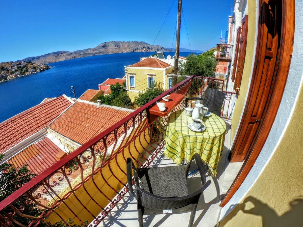 Villa Pitini Сими Экстерьер фото