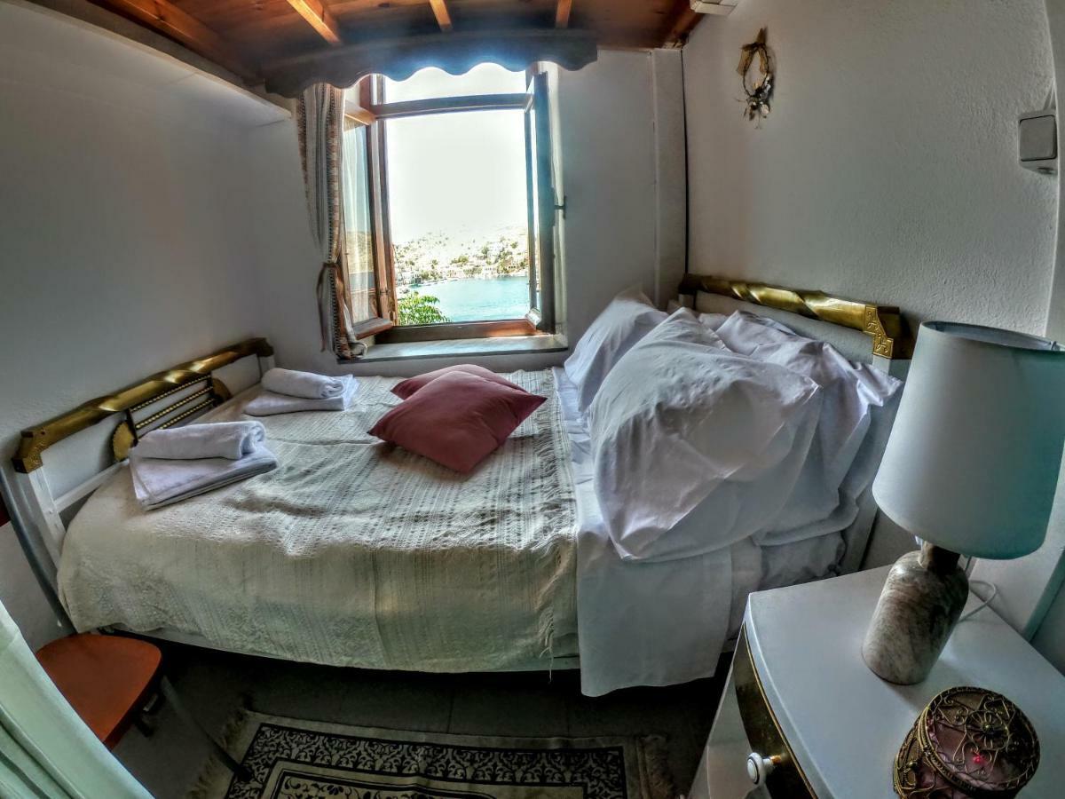 Villa Pitini Сими Экстерьер фото