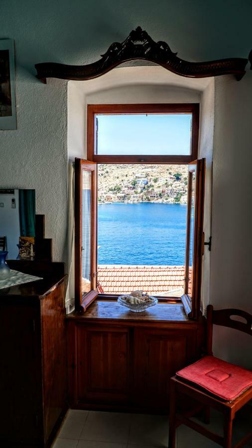 Villa Pitini Сими Экстерьер фото